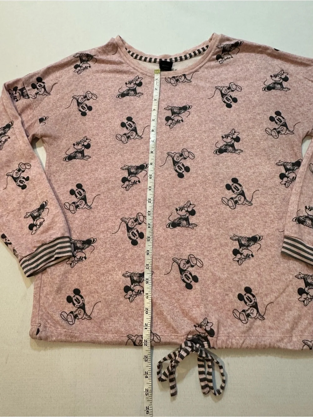 Disney Mickey & Minnie Mouse Pink Pajama Lounge Set Medium - Picture 12 of 15